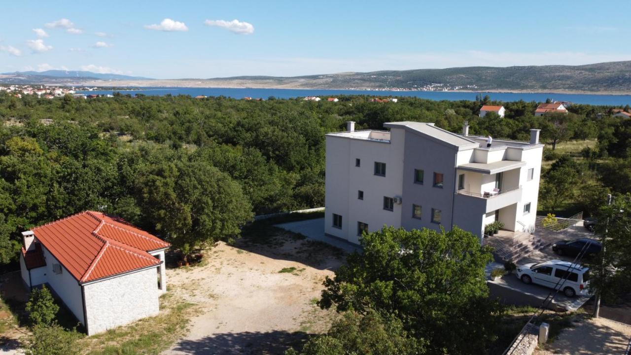 Anica Kuk Apartment