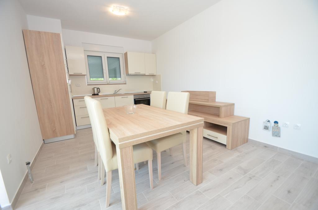 Apartment Anica Kuk *