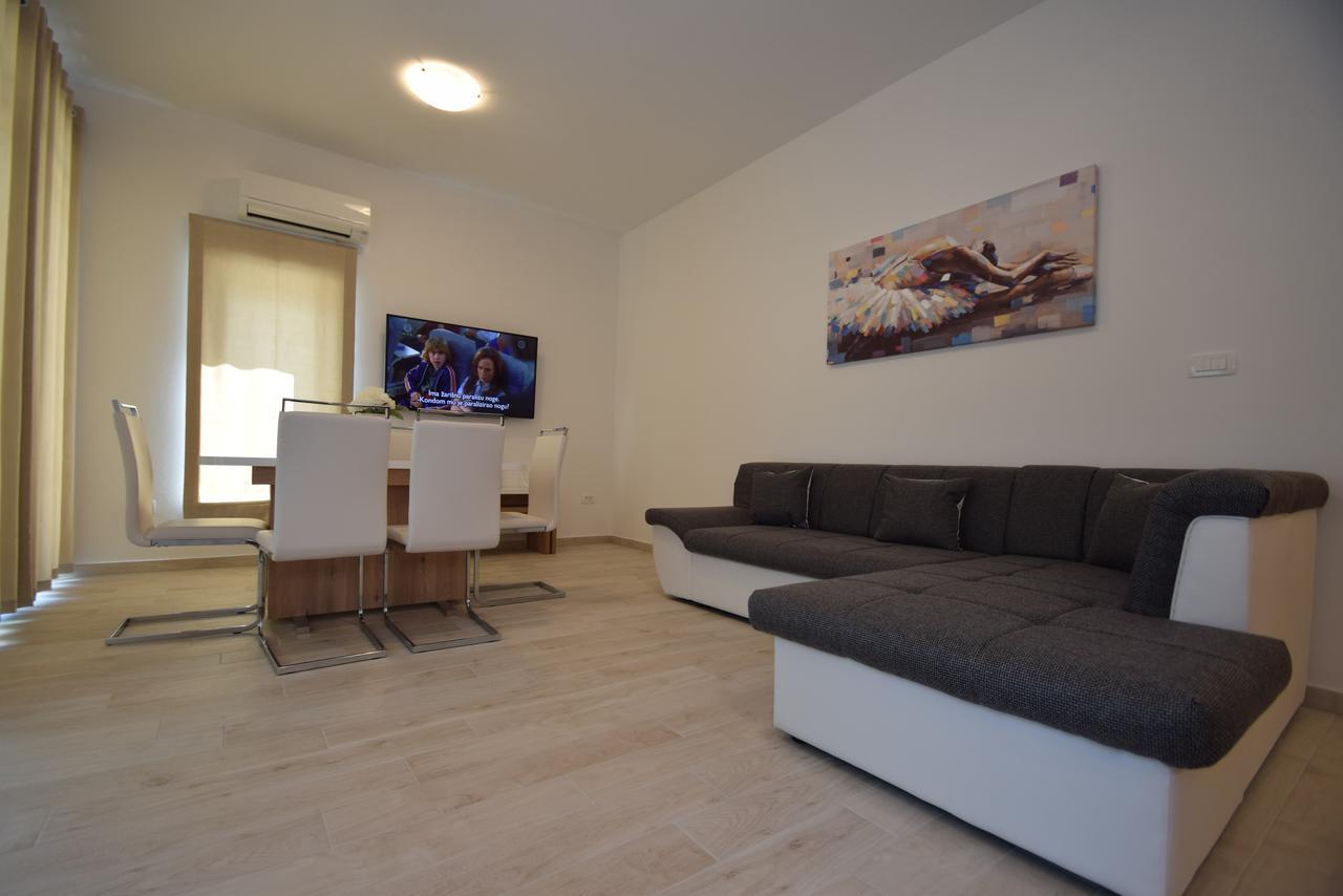 Anica Kuk Apartment
