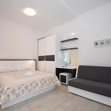 Apartment Anica Kuk Starigrad Paklenica Exteriér fotografie