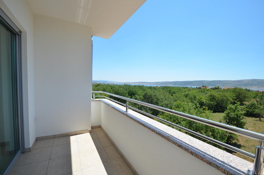 Anica Kuk Apartment Starigrad Paklenica