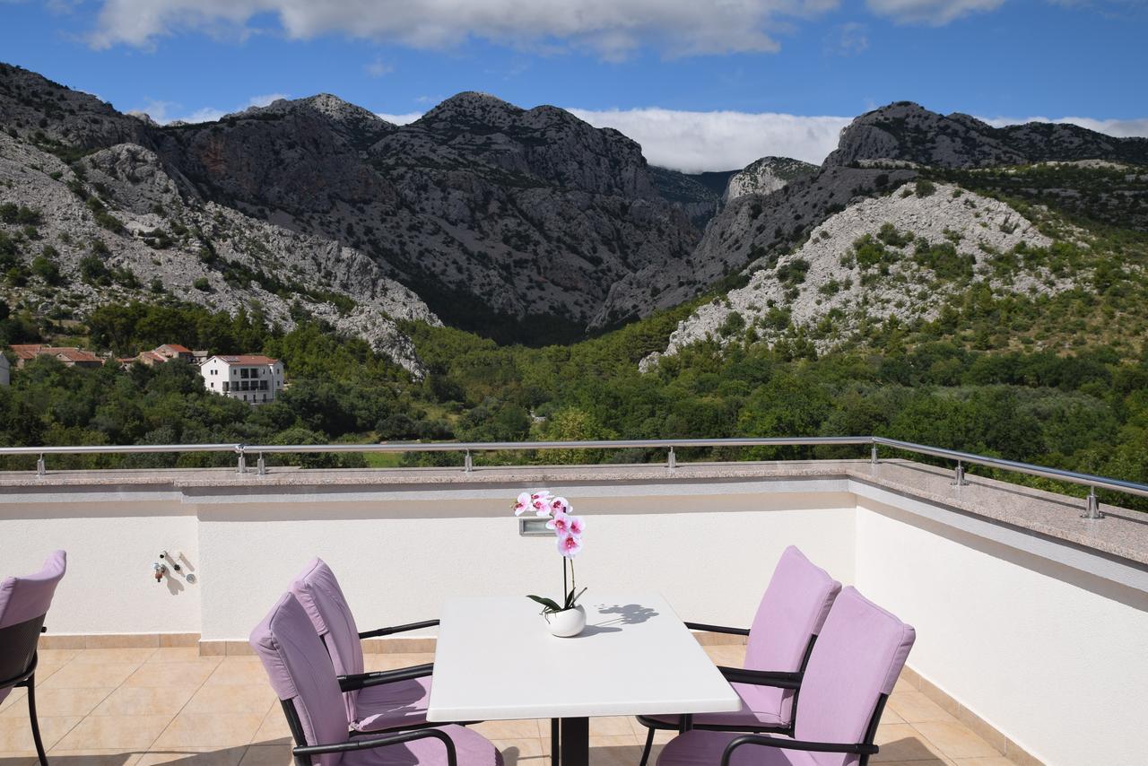 Anica Kuk Starigrad Paklenica
